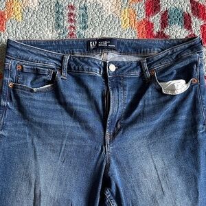 GAP Women's Classic Blue Jeggings
